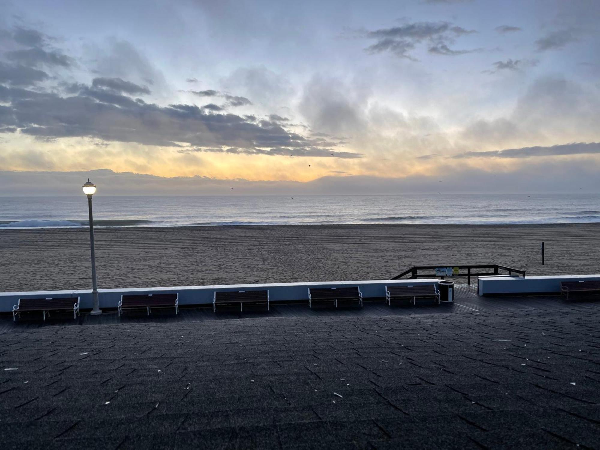 Ocean Front Nancy Claire 1 -Bunker Apartman Ocean City Kültér fotó